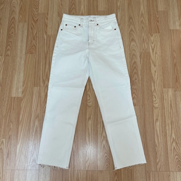 Topshop straight leg jean in off white - Picture 3 of 7